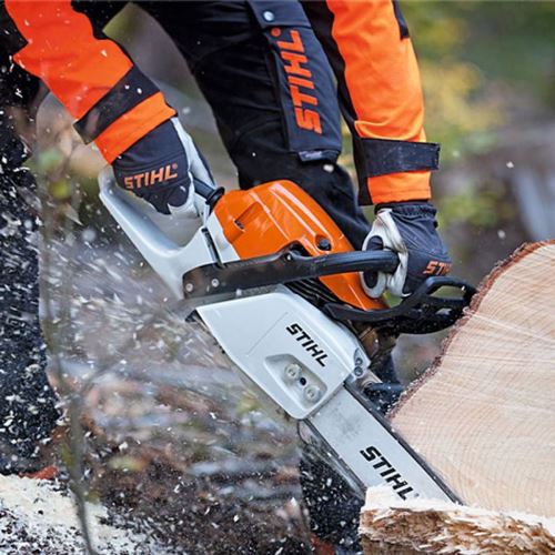 STIHL MS 261 C-M Chainsaw with M-Tronic | Werribee Mowers