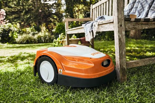 STIHL RMI 422 P Robotic Mower